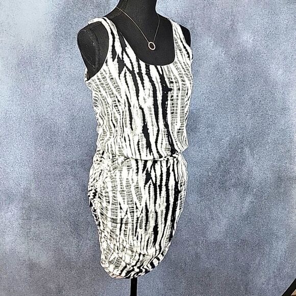 TART Collection Quin Tie-Dye Ruched Sleeveless Mini Dress - Picture 6 of 16